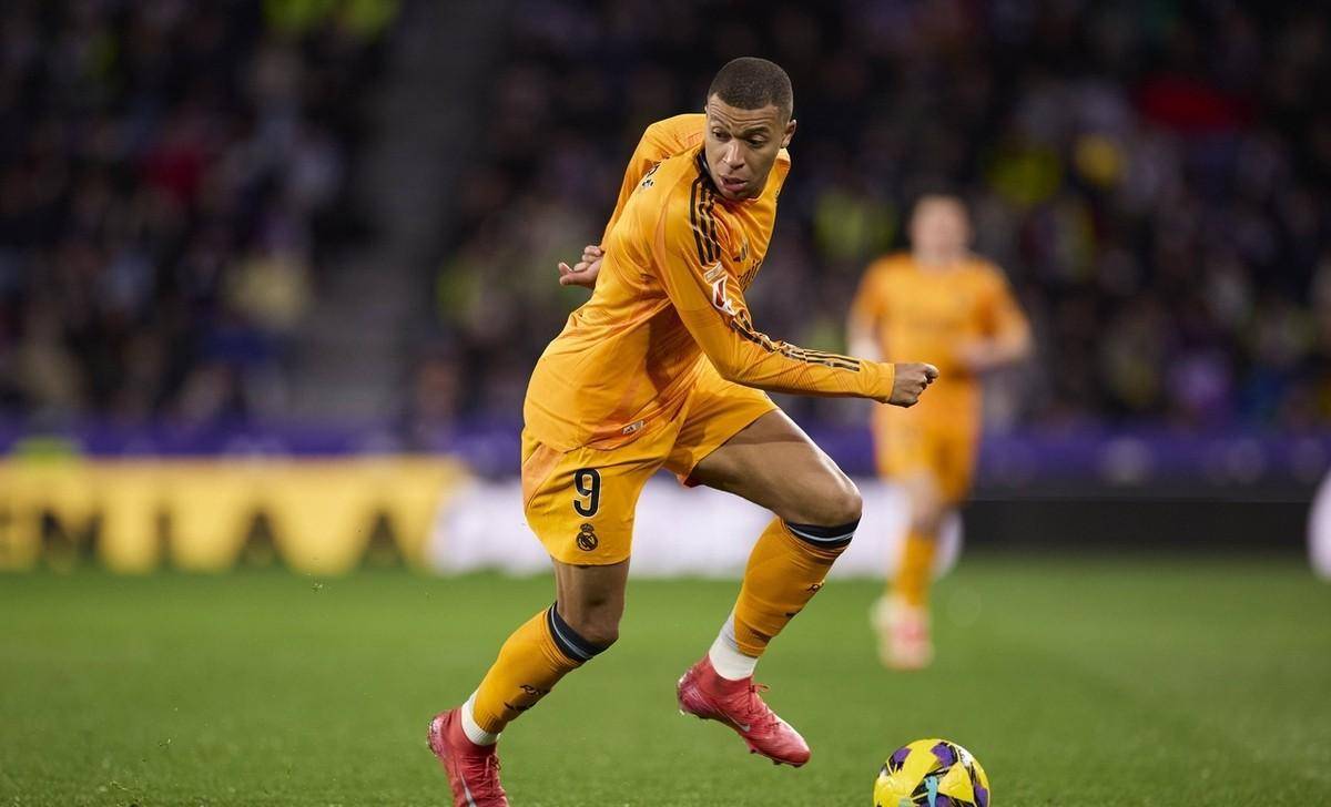 星空体育app官方网站-姆巴佩重返赛场，重返赛场首场状态出色，利物浦观众沸腾！